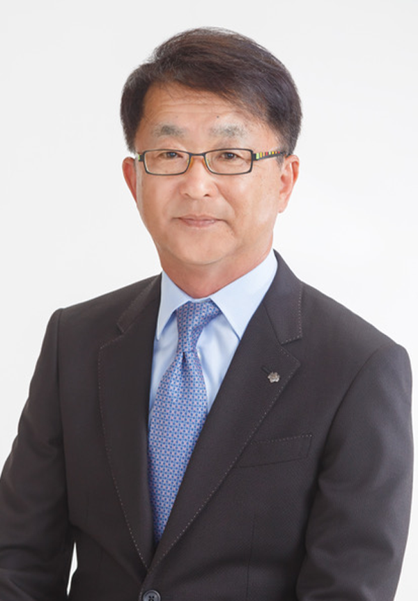 川井 一浩
